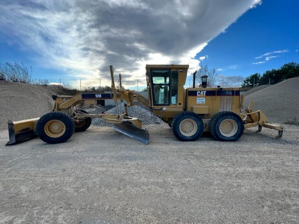 Niveladora Caterpillar 12H